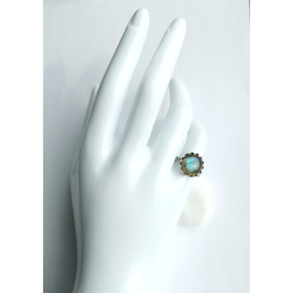 Cabochon Labradorite Ring in Sterling Silver Tudor Revival Design - Picture 6 of 9